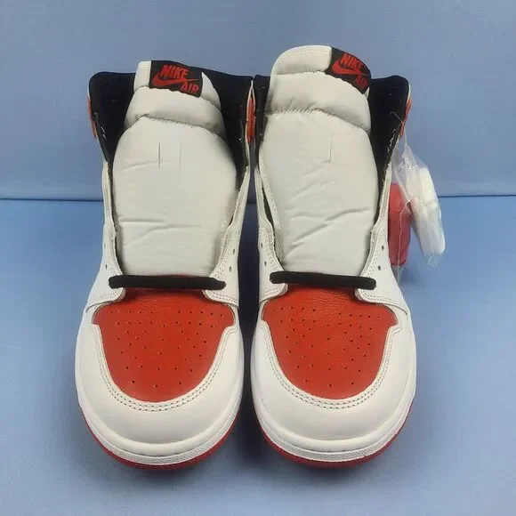 Nike Air Jordan 1 Retro High OG Mens Size 13 Heritage Red White Black 555088-161 - Picture 5 of 16